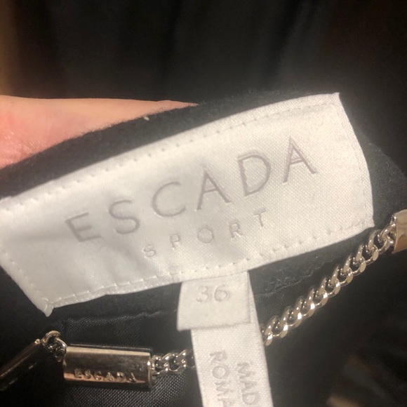 Coat - Picture 4 of 5